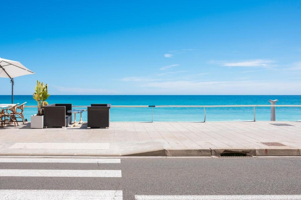 Le Coq Imperial - Parking - Spacieux 芒通 外观 照片